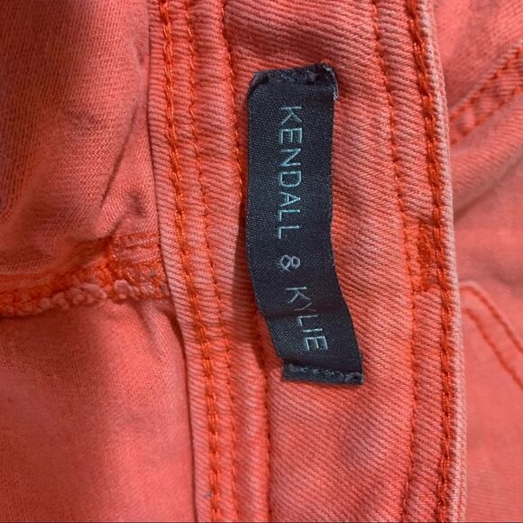Kendall & Kylie Coral Denim Shorts - Picture 3 of 4